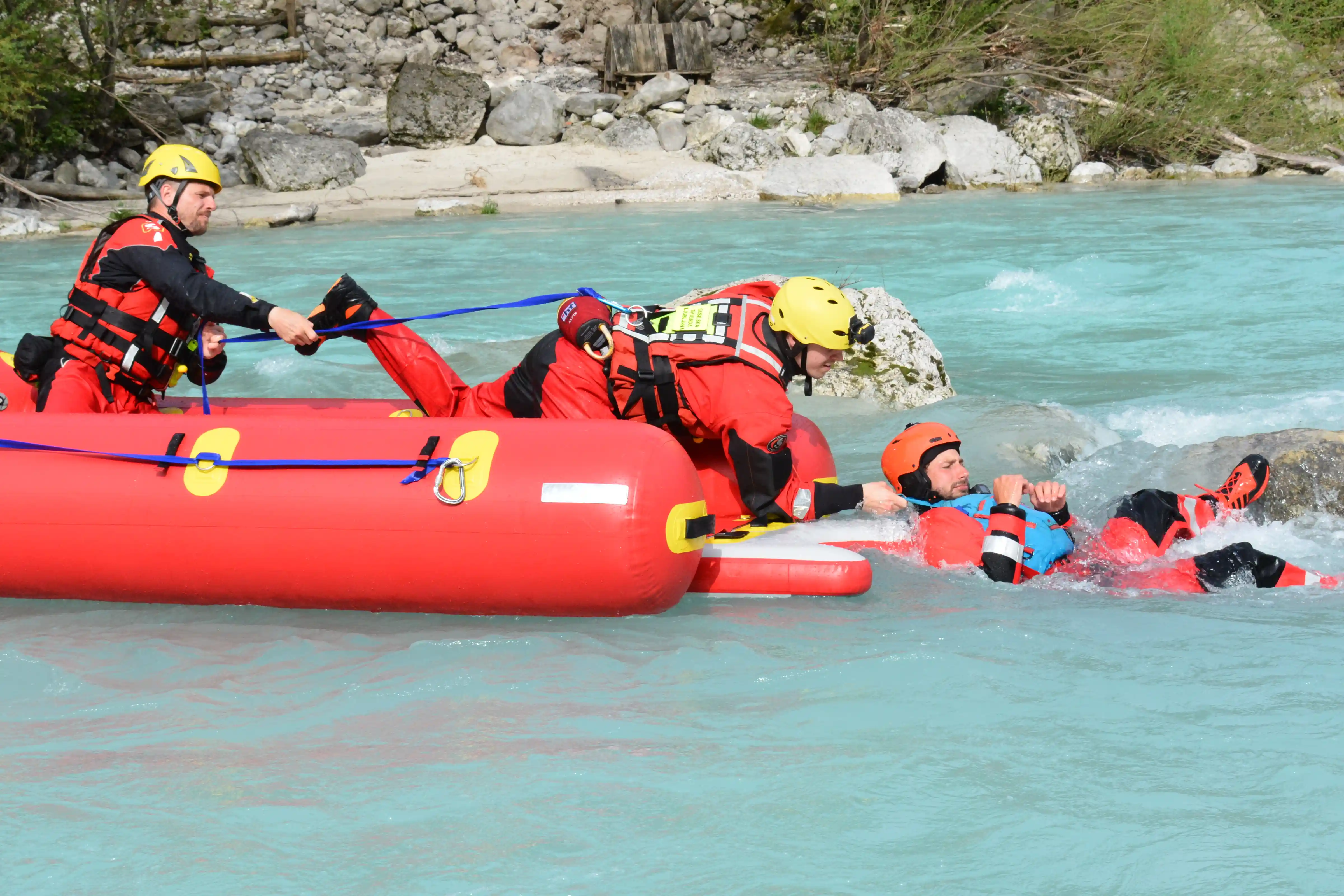 Rescue 3 Swiftwater Rescue Technician Clients Walking Safely In A River